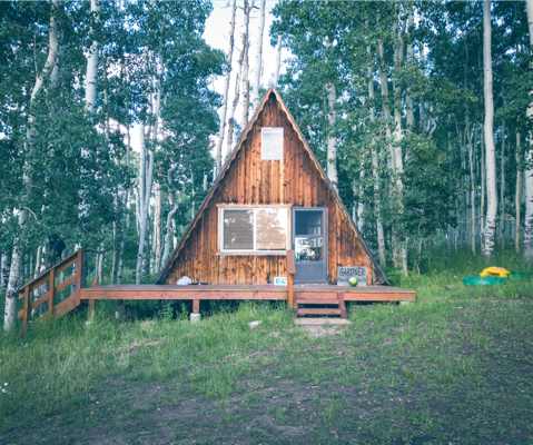 Ideální řešení jak chladit, nebo topit na chatě je prostřednictvím klimatizace. Odborná instalace od 81klima.cz